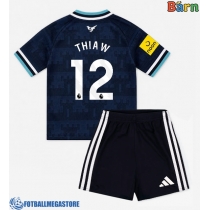 Fotballdrakt Barn Newcastle United Malick Thiaw #12 Bortedraktsett 2026-27 Kortermet (+ Korte bukser)